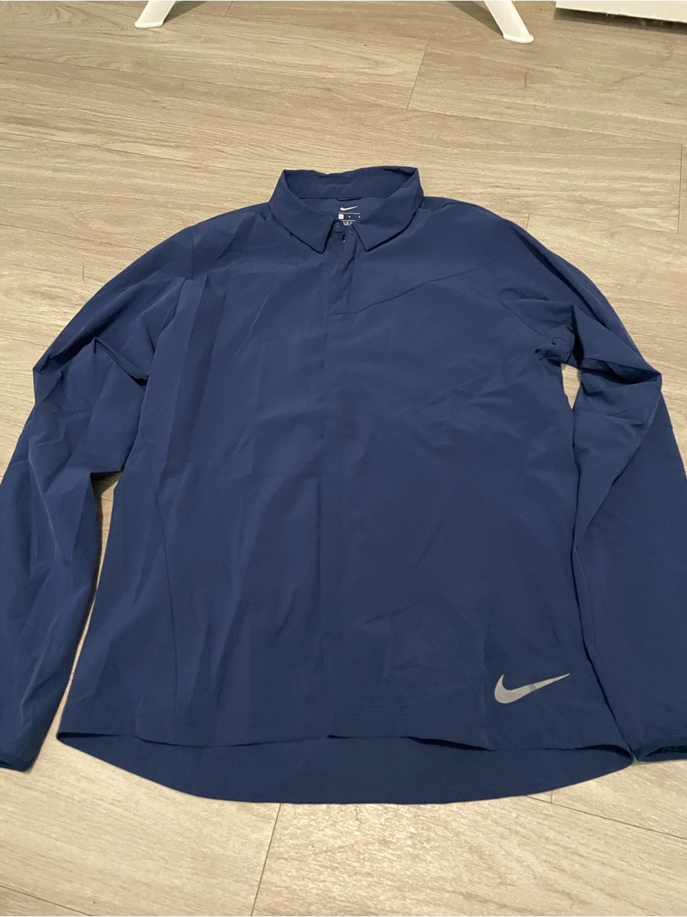 Nike Women's Navy Blue Lightweight Shirt Jacket